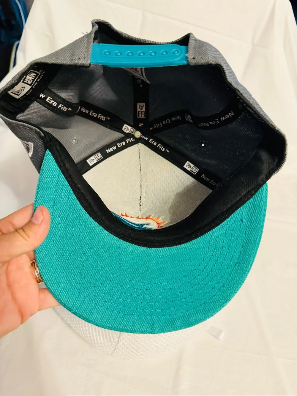 Miami Dolphins New Era 9FIFTY Snapback Hat Gray Aqua Distressed NFL Cap